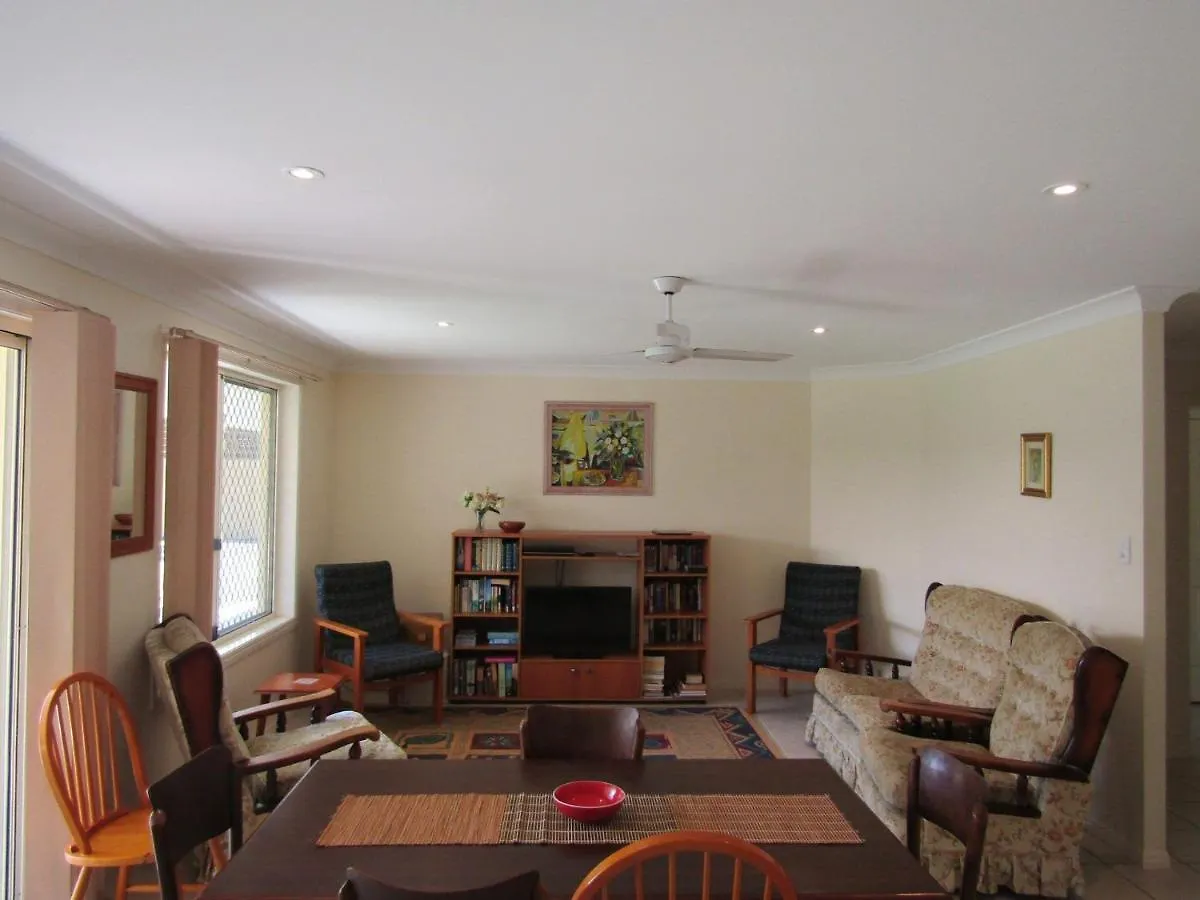 Daintree House, Lennox Head Villa